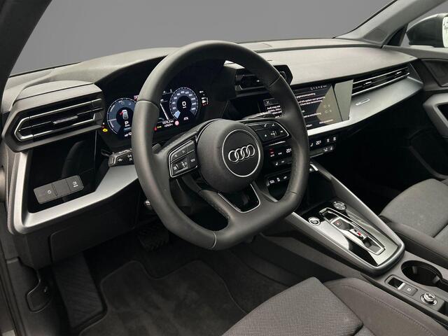 Audi A3 SPORTBACK 40 TFSI e Pro Line | Apple/Android Play | Cruise | Ambient Light | Sport Stoelen | Navigatie-pakket |