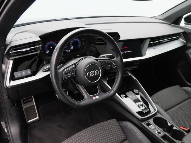 Audi A3 SPORTBACK 30 TFSi 110 Pk Automaat S-Line | Panorama dak | Cruise Control | Camera | CarPlay | Half Leer | 18 Inch | 65.065 Km !!