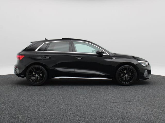 Audi A3 SPORTBACK 30 TFSi 110 Pk Automaat S-Line | Panorama dak | Cruise Control | Camera | CarPlay | Half Leer | 18 Inch | 65.065 Km !!