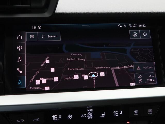 Audi A3 SPORTBACK 30 TFSi 110 Pk Automaat S-Line | Panorama dak | Cruise Control | Camera | CarPlay | Half Leer | 18 Inch | 65.065 Km !!