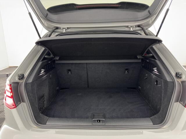 Audi A3 SPORTBACK 35 TFSI S edition Aut. *PANO | LEATHER-FABRIC | DIGI-COCKPIT | NAVI-FULLMAP | HEATED-SPORTSEATS | PRIVACY-GLASS | ECC | PDC | CRUISE | 18''ALU*