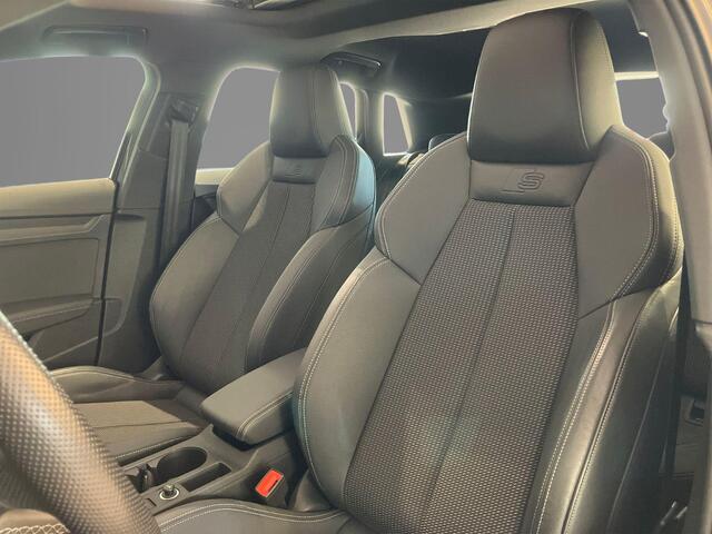 Audi A3 SPORTBACK 40 TFSIe 150kW/204PK S Line · Panoramadak · Stoelverwarming · Apple/Android Car Play · Drive select · Leder/Stof