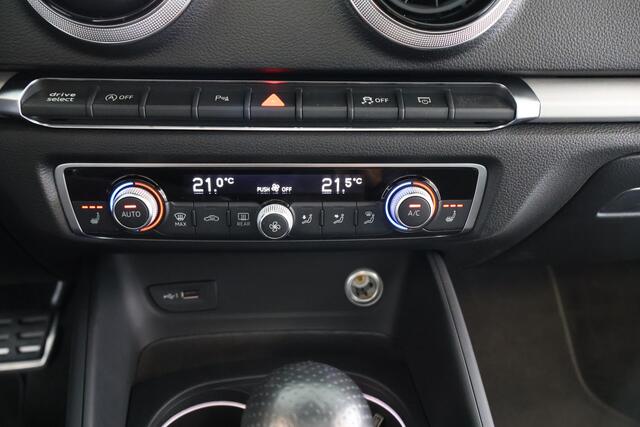 Audi A3 SPORTBACK 35 TFSI/ Automaat, 3x S-line, Panodak, Virtual cockpit, Keyless,
