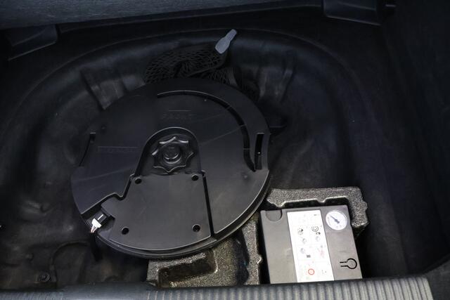 Audi A3 SPORTBACK 35 TFSI/ Automaat, 3x S-line, Panodak, Virtual cockpit, Keyless,