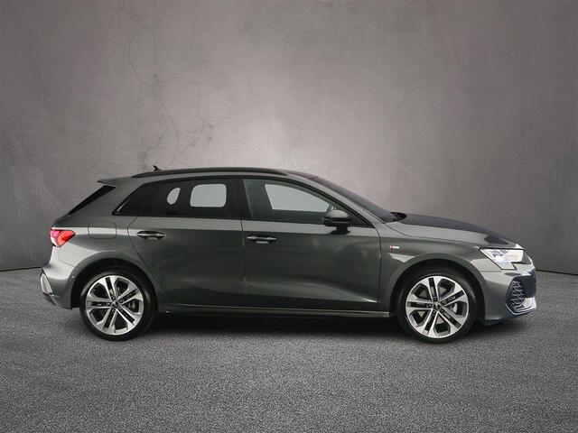 Audi A3 SPORTBACK 40 TFSI e S edition | Trekhaak | Adaptieve Cruise | Camera | SONOS Audio | Ambient Light | Interieur-pakket | Optie-pakket | LED-lichtpakket | Assistentie Pakket | Comfort-pakket plus |