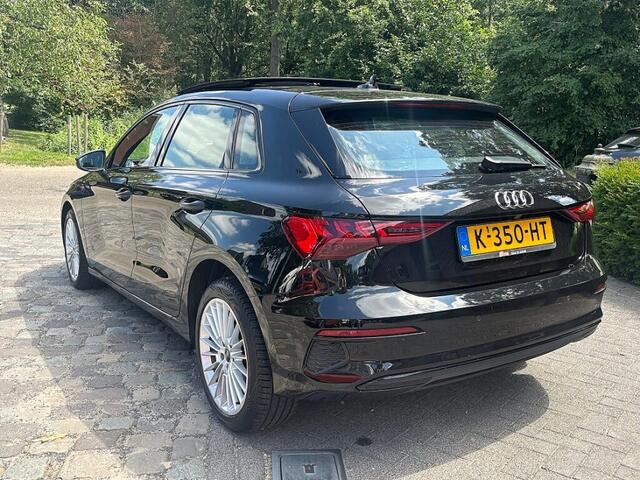 Audi A3 SPORTBACK 30 TFSI Business ed,Pano,Ecc,Navi,Sd,Cc,Sport stoel,