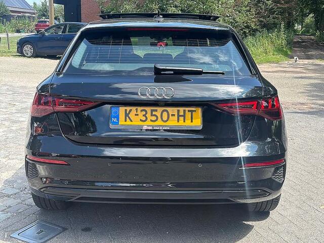 Audi A3 SPORTBACK 30 TFSI Business ed,Pano,Ecc,Navi,Sd,Cc,Sport stoel,