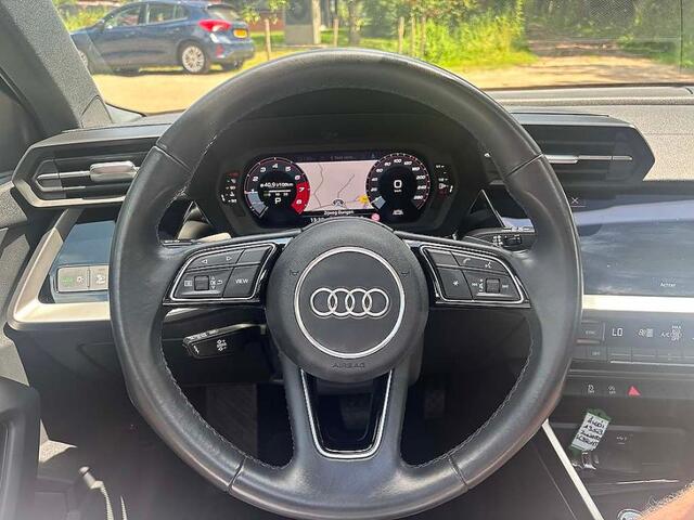 Audi A3 SPORTBACK 30 TFSI Business ed,Pano,Ecc,Navi,Sd,Cc,Sport stoel,