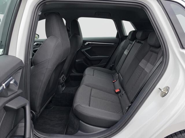 Audi A3 SPORTBACK 30 TFSI Advanced edition 110PK S-tronic | Clima | Achteruitrijcamera | Sportstoelen |