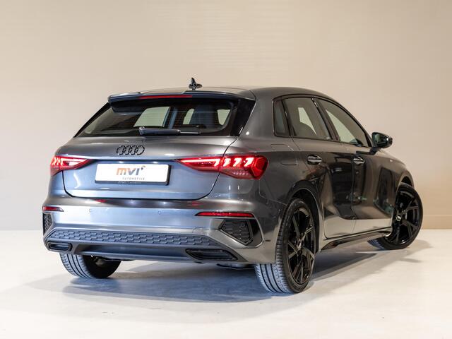 Audi A3 SPORTBACK 35 TFSI S-Line edition / 150pk / NAP / Apple CarPlay /