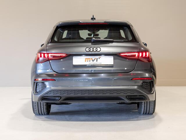 Audi A3 SPORTBACK 35 TFSI S-Line edition / 150pk / NAP / Apple CarPlay /