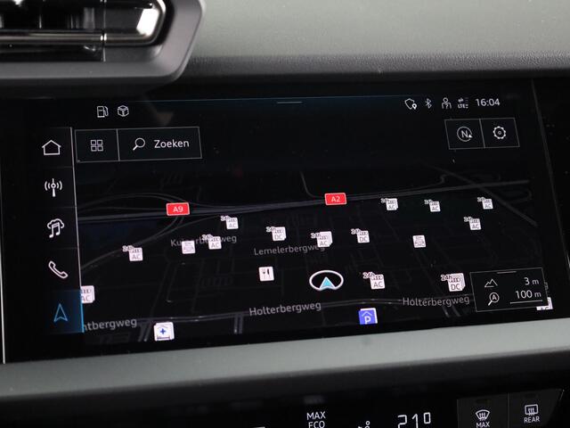 Audi A3 SPORTBACK S edition 40 TFSI e 204 pk | Assis.pak Driving+Parking plus | Warmtewerend glas donker tint | Ambient sfeerverlichting | Adaptive Cruise Control |