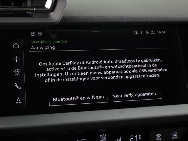 Audi A3 SPORTBACK S edition 40 TFSI e 204 pk | Assis.pak Driving+Parking plus | Warmtewerend glas donker tint | Ambient sfeerverlichting | Adaptive Cruise Control |