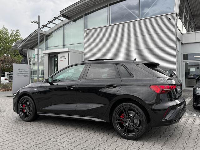 Audi A3 SPORTBACK 45TFSI E 272pk S-Edition Competition Pano Sonos Sfeerverl RS-Zetels