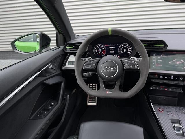 Audi A3 SPORTBACK 2.5 TFSI RS 3 quattro |Keramisch|Pano|B&O|HUD|
