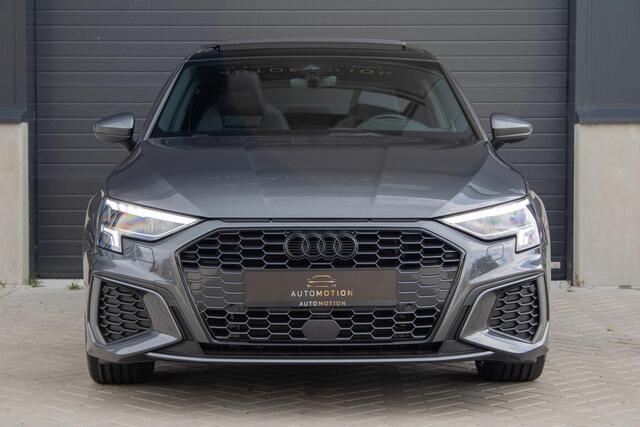 Audi A3 SPORTBACK 40 TFSIe Sline Pano Maxton B&O ACC Parkeerhulp Keyless