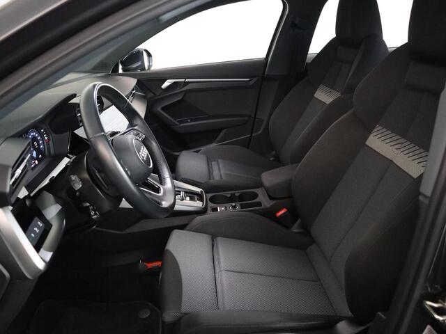 Audi A3 SPORTBACK 30 TFSI Advanced edition 110 pk S-tronic | Navigatie | Trekhaak | Parkeersensoren achter | Cruise control | Apple Carplay/Android Auto |
