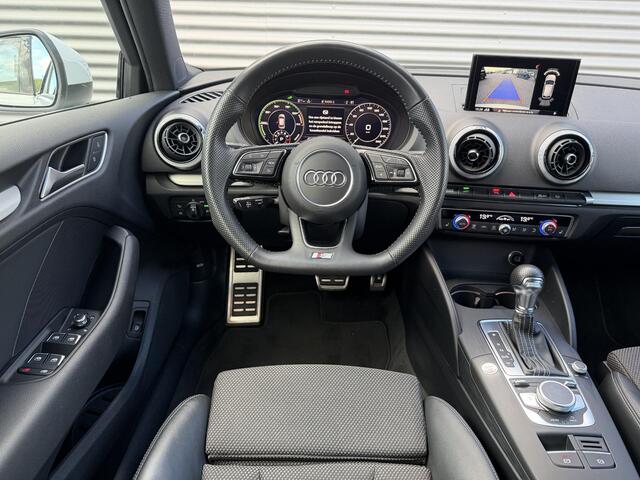 Audi A3 SPORTBACK 40 e-tron S-line |ACC|Camera|Stoelverwarming|