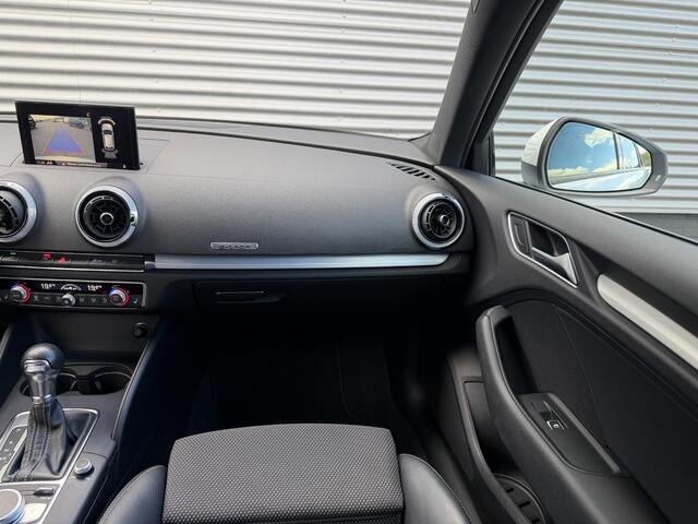 Audi A3 SPORTBACK 40 e-tron S-line |ACC|Camera|Stoelverwarming|