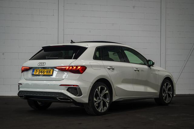 Audi A3 SPORTBACK 40 TFSI e Edition | PHEV | Pano | LED Matrix | Keyless | Stoelverwarming