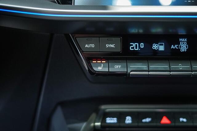 Audi A3 SPORTBACK 40 TFSI e Edition | PHEV | Pano | LED Matrix | Keyless | Stoelverwarming