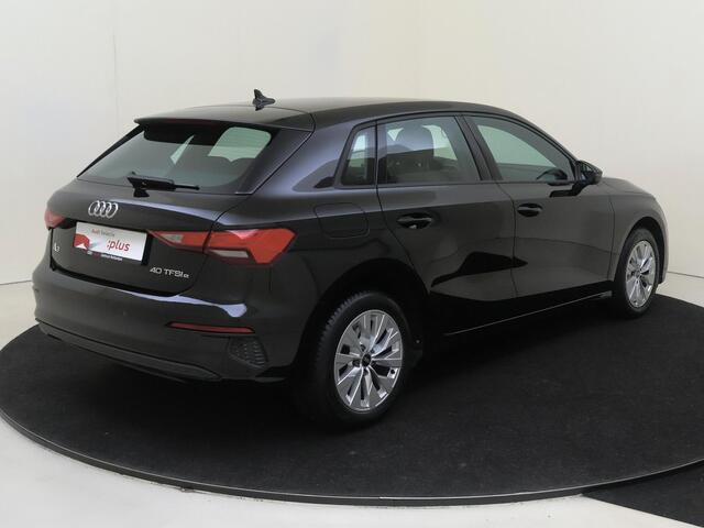 Audi A3 SPORTBACK 40 TFSI e Advanced edition | SoH 97% | Cruise control | Lane assist | Parkeersensoren achter | Virtual cockpit | 2-zone airco | Navigatie Plus | Carplay | DAB+ radio |