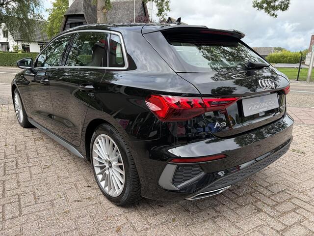 Audi A3 SPORTBACK 30 TFSI S edition NL Auto Apple Carplay Virtual Da