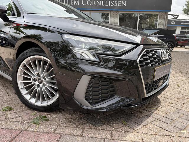 Audi A3 SPORTBACK 30 TFSI S edition NL Auto Apple Carplay Virtual Da