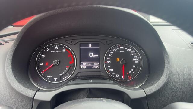 Audi A3 SPORTBACK 35 TFSI CoD Sport Lease Edition AUTOMAAT / FULL LED / CARPLAY / NAVI / STOELVERW / CLIMA / PDC / BLUETOOTH / CRUISE