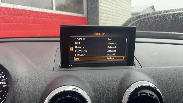 Audi A3 SPORTBACK 35 TFSI CoD Sport Lease Edition AUTOMAAT / FULL LED / CARPLAY / NAVI / STOELVERW / CLIMA / PDC / BLUETOOTH / CRUISE