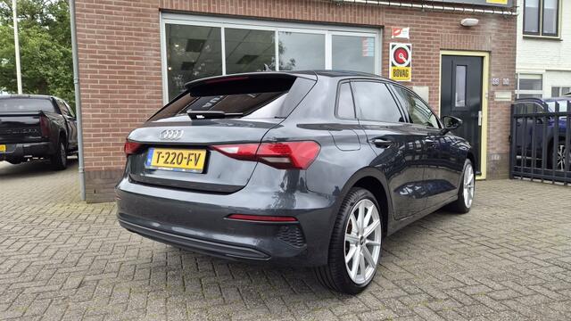 Audi A3 SPORTBACK 40 TFSI e Edition, Stoelverwarming, Sport wielen,