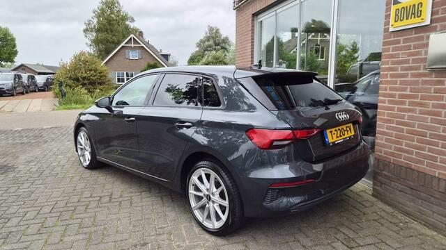 Audi A3 SPORTBACK 40 TFSI e Edition, Stoelverwarming, Sport wielen,