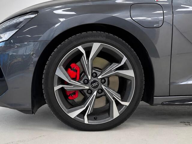 Audi A3 SPORTBACK 45 TFSI e S Line Comp. | B&O | Sportstoelen | Panoramadak |