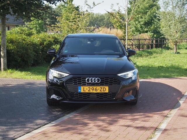 Audi A3 SPORTBACK 40 TFSI e Business edition | Apple Carplay | Sportstoelen | DAB | Navi | NL-Auto |