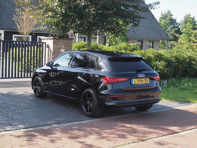 Audi A3 SPORTBACK 40 TFSI e Business edition | Apple Carplay | Sportstoelen | DAB | Navi | NL-Auto |