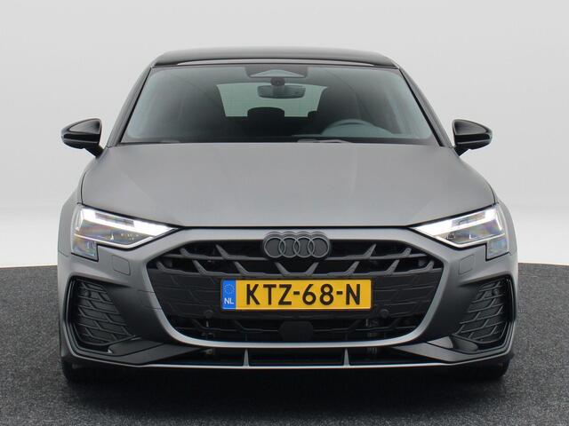 Audi A3 SPORTBACK 40 TFSI e | S edition | Daytona grijs Mat. kleur | 19 inch velgen | Panoramadak | Ambian lighting plus | Privacy glas |