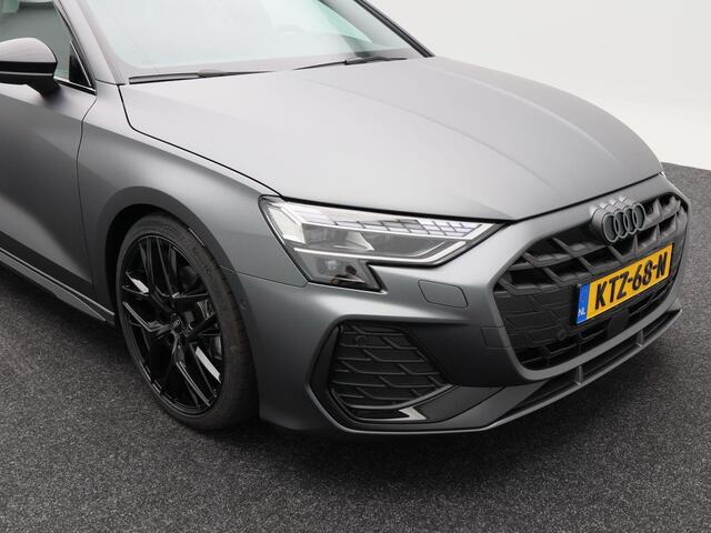Audi A3 SPORTBACK 40 TFSI e | S edition | Daytona grijs Mat. kleur | 19 inch velgen | Panoramadak | Ambian lighting plus | Privacy glas |