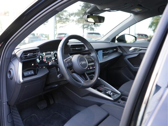 Audi A3 SPORTBACK 30 TFSI Advanced edition | Adaptieve Cruise | LED | Apple Carplay/Android Auto |