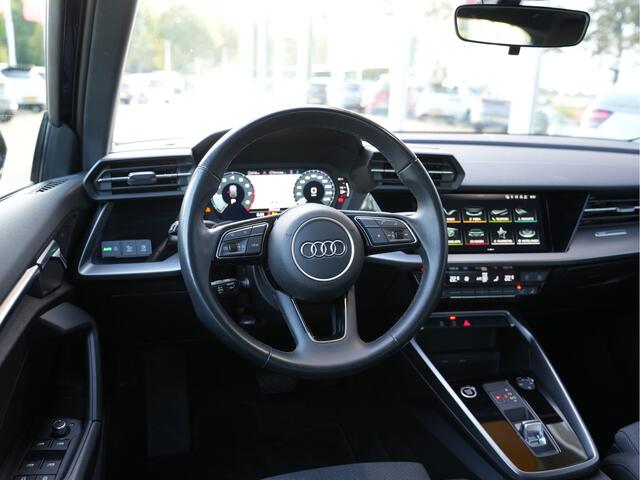 Audi A3 SPORTBACK 30 TFSI Advanced edition | Adaptieve Cruise | LED | Apple Carplay/Android Auto |