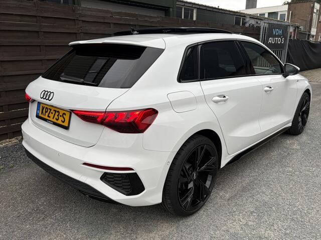 Audi A3 SPORTBACK 30 TFSI S edition / PANO / NAVI / CARPLAY / CAMERA / SLINE
