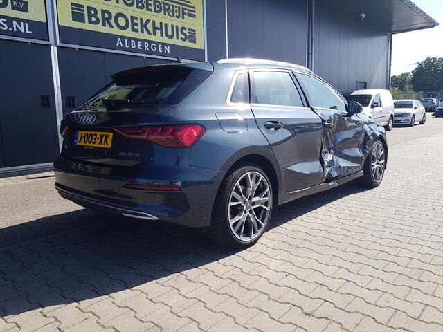 Audi A3 SPORTBACK 35 TFSI Business edition