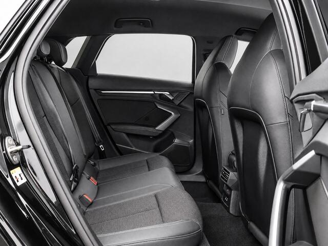 Audi A3 SPORTBACK 40 TFSIe 204pk S Edition · Camera · Apple/Android Car Play · Parkeerassistent · ACC · Optiekpakket Zwart · Stoelverwarming · Garantie t/m 08-07-2029 of 100.000km