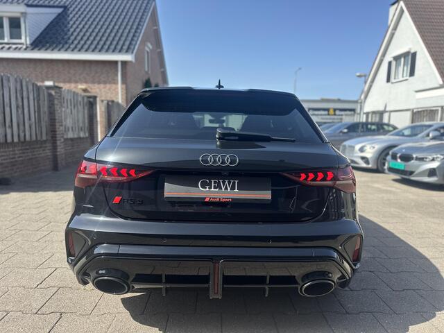 Audi A3 SPORTBACK 2.5 TFSI RS 3 quattro Pano|RS Kuipstoel|Sonos