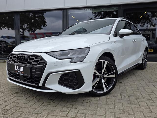 Audi A3 SPORTBACK 45 TFSI e S edition Competition + 3x S-LINE + LED + KEYLESS + ALCANTARA + CAMERA