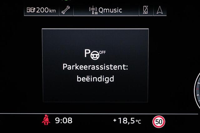 Audi A3 SPORTBACK 45 TFSI e S edition Competition | HALF LEDER | STOELVERWARMING | HILL HOLD | CAMERA | 18"