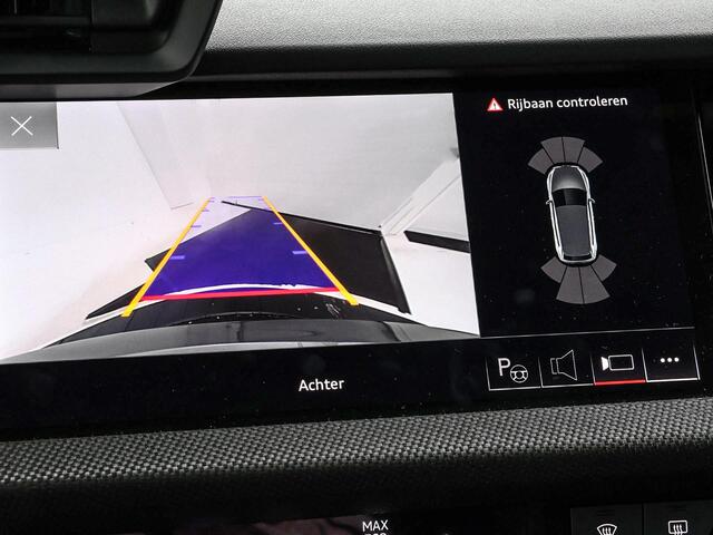 Audi A3 SPORTBACK 40 TFSIe 204PK S-tronic S Line · Camera ·Apple/Android Car Play · Keyless · Navigatie · P-Sensoren · Elek. Achterklep · 18'' Inch · Garantie t/m 25-05-2029 of 80000km.
