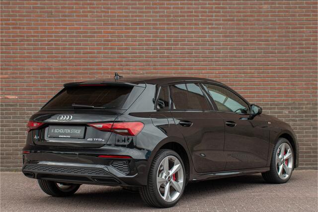 Audi A3 SPORTBACK 45 TFSI e 245pk S Line, Bang & Olufsen, Trekhaak, Stoelverwarming, Adaptive Cruise, PDC, Full LED.