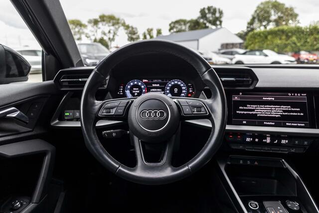 Audi A3 SPORTBACK 30 TFSI Business edition | Automaat | LED | Carplay