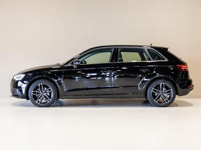 Audi A3 SPORTBACK 30 TFSI Pro Line / 116pk / Trekhaak / NAP / Navigatie /