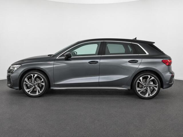 Audi A3 SPORTBACK 40 TFSI e 204pk Automaat S-Line edition Comfort pakket Plus Lichtmetalen Velgen 18" Matrix Led Parkeer sensoren Camera Cruise Control Adaptive Navigatie Apple Carplay/Android Auto